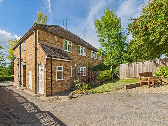 2 Bedroom Maisonette For Sale In Silsden Crescent, London Road, Chalfont St. Giles, Buckinghamshire, HP8