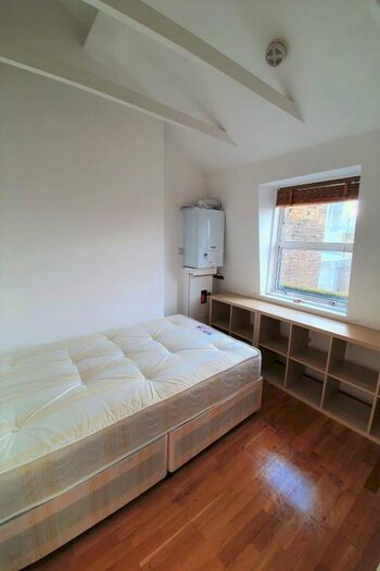 1 Bedroom Flat To Rent In Brick Lane, London, E2