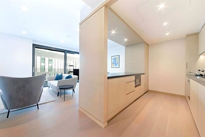 1 Bedroom Apartment To Rent In Legacy Building, Embassy Gardens, Nine Elms, SW11