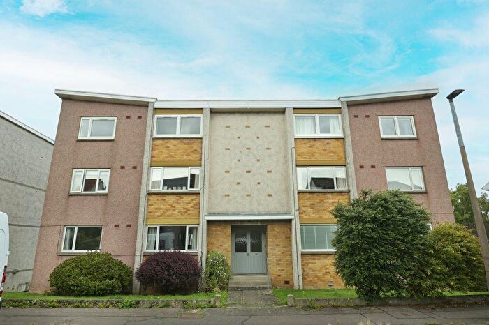 2 Bedroom Flat For Sale In E, Caiystane Gardens, Edinburgh, EH10