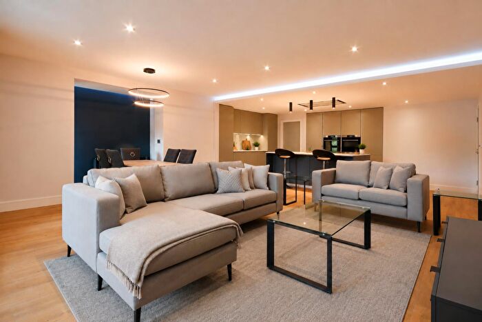 2 Bedroom Apartment To Rent In Dore Lodge Apartments, Dore Road, Sheffield, S17