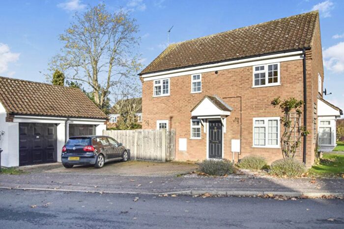4 Bedroom Detached House For Sale In Crowhill, Godmanchester, PE29