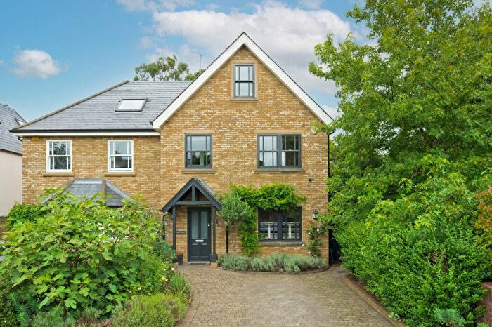 5 Bedroom Semi-Detached House For Sale In Vine Road, East Molesey, Surrey, KT8