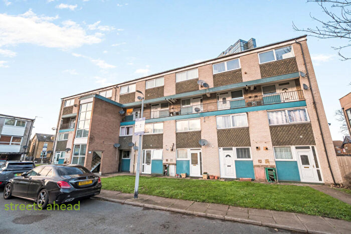 2 Bedroom Apartment To Rent In Wellesley Road, Croydon, CR0