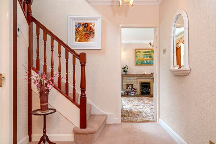 4 Bedroom Detached House For Sale In The Broadway, Oadby, Leicester, LE2