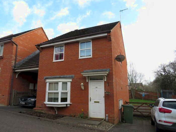 3 Bedroom House To Rent In Curlew Drive, Chippenham, SN14