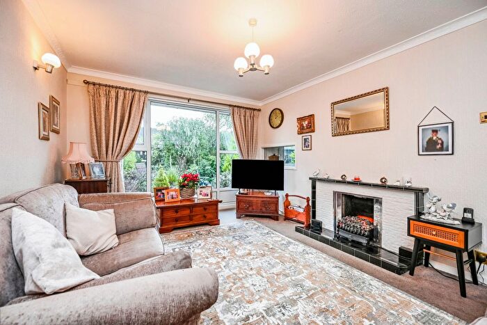 3 Bedroom Bungalow For Sale In Wicks Crescent, Formby, Liverpool, Merseyside, L37