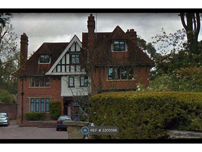 2 Bedroom Flat To Rent In Tudor Gables, Northwood, HA6