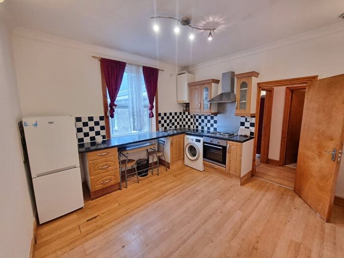 1 Bedroom Flat To Rent In Stockwell Road, London, SW9