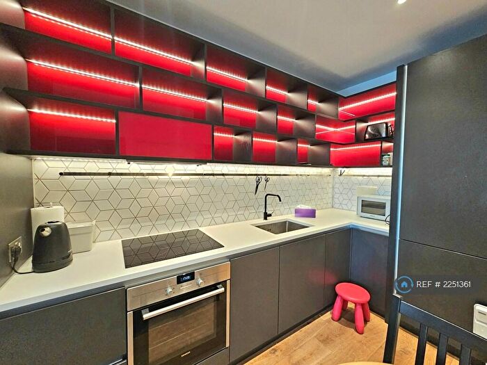 1 Bedroom Flat To Rent In Corson House, London, E14