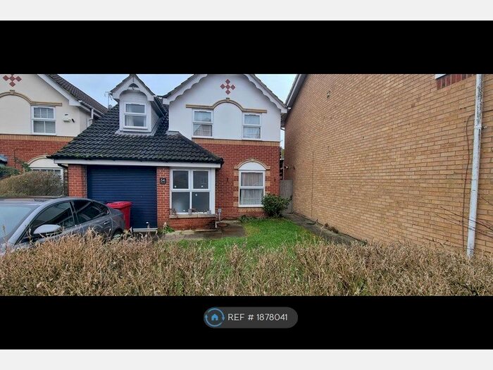 4 Bedroom Detached House To Rent In Hunters Way, Slough, SL1