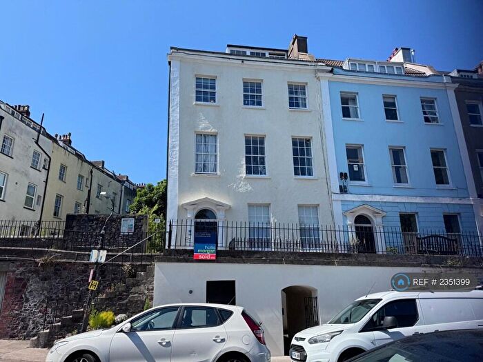 4 Bedroom Flat To Rent In Richmond Terrace, Clifton, Bristol, BS8