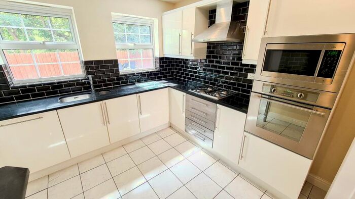4 Bedroom Detached House To Rent In Maltings Court, Kirk Sandall, DN3