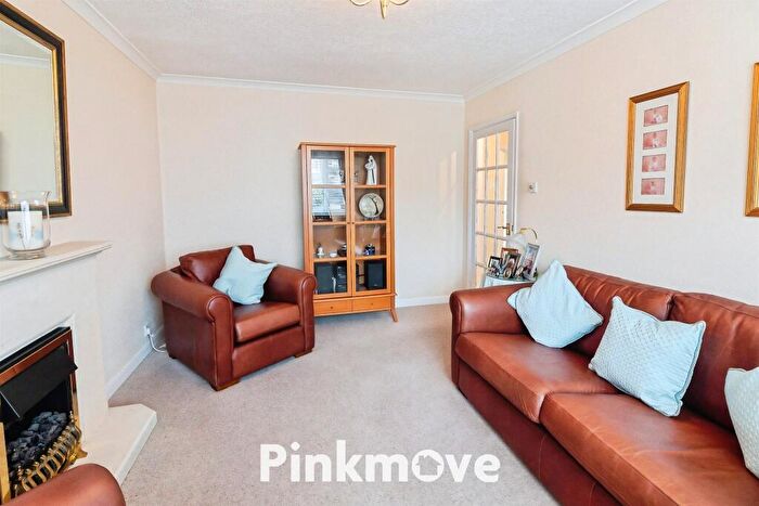 3 Bedroom Detached House For Sale In Arlington Close, Newport, NP20