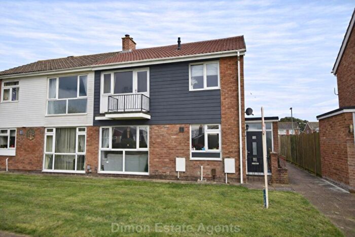 3 Bedroom Semi-Detached House For Sale In Chichester Close, Peel Common, PO13