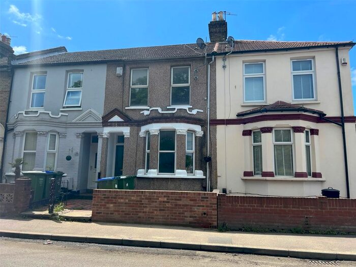 3 Bedroom Terraced House To Rent In Battle Road, Belvedere, Kent, DA17