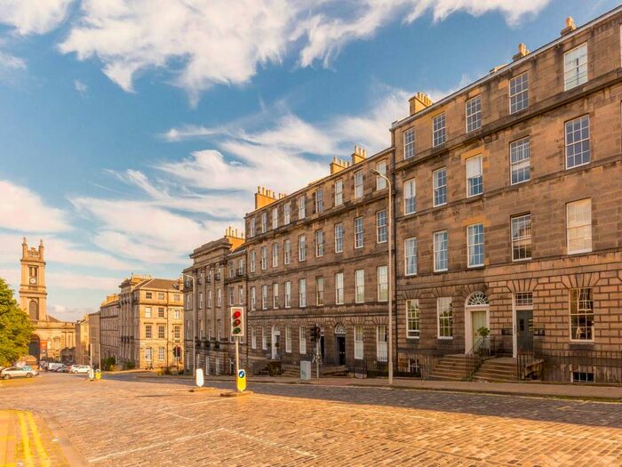 2 Bedroom Flat To Rent In Howe Street, New Town, Edinburgh, EH3