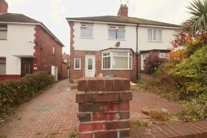 3 Bedroom Semi-Detached House To Rent In Warley Road, Blackpool, FY2