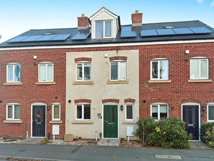 3 Bedroom Town House For Sale In Church Street, Earl Shilton, LE9