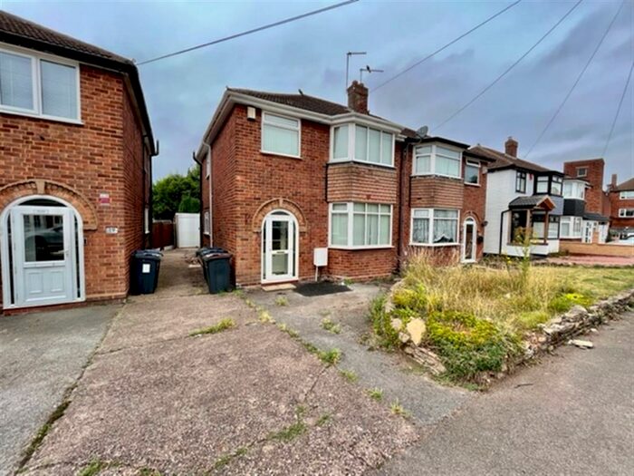 3 Bedroom Semi-Detached House To Rent In Newcroft Grove, Birmingham, B26