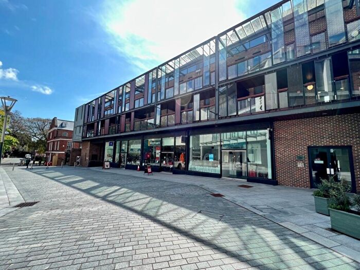 1 Bedroom Flat For Sale In Canon House, Princesshay, Exeter, EX1