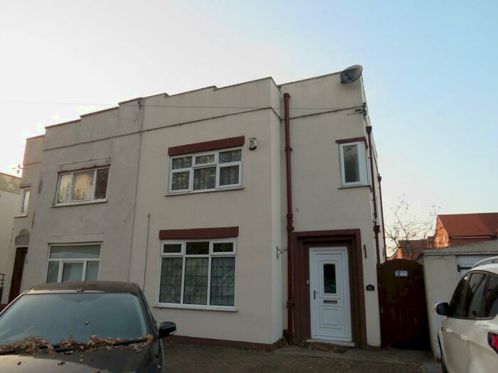 3 Bedroom House To Rent In Rykneld Road, Littleover, Derby, DE23