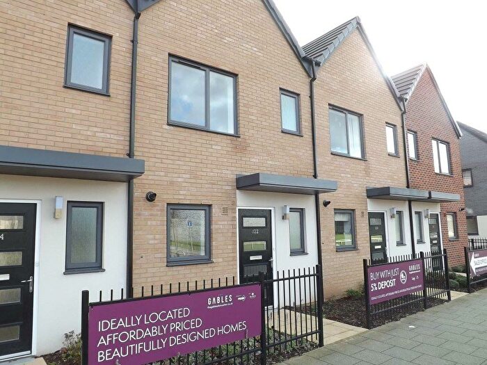 2 Bedroom Town House To Rent In College Road, Doncaster, DN1