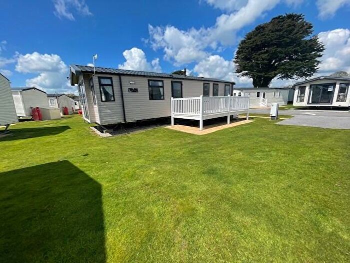 3 Bedroom Caravan For Sale In Par Beach, Par, Cornwall, PL24