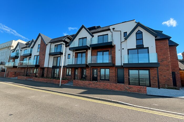 2 Bedroom Flat To Rent In St. Georges Terrace, Herne Bay, CT6