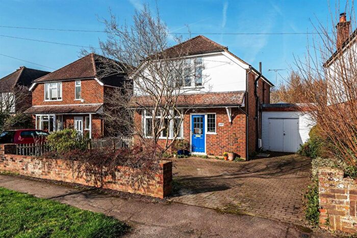 3 Bedroom Detached House For Sale In Lower Road, Great Bookham, KT23