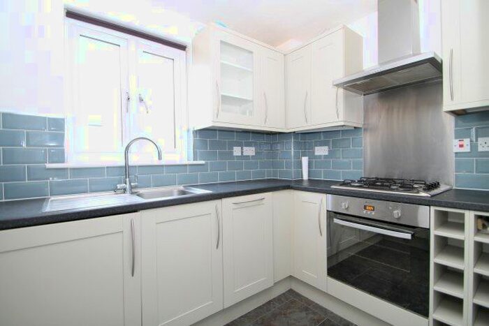 2 Bedroom Flat To Rent In Brighton Road, Purley, CR8