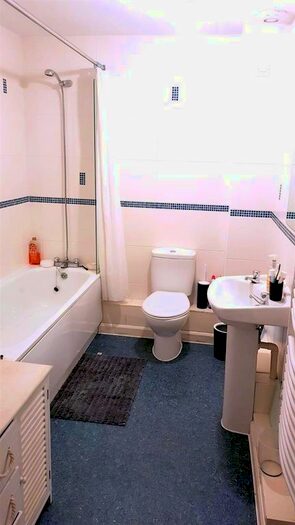 2 Bedroom Flat To Rent In Bentley House, Abbeygate Court, March, PE15