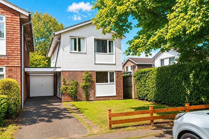 4 Bedroom Detached House For Sale In Waltham Close, West Bridgford, Nottingham, NG2