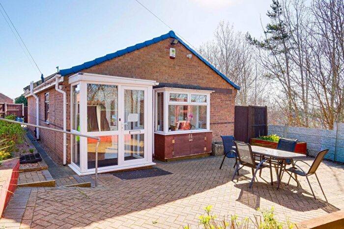 2 Bedroom Detached Bungalow For Sale In Britannia Avenue, Nottingham, NG6