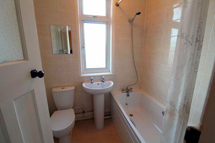 3 Bedroom Terraced House For Sale In Hill House Road, Downend, BS16