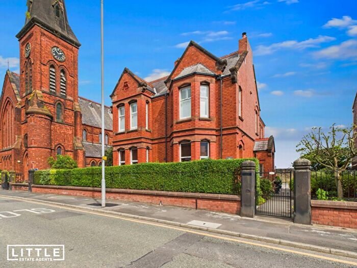 1 Bedroom Flat For Sale In North Road, St. Helens, WA10