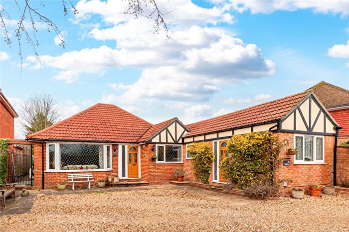 5 Bedroom Detached Bungalow For Sale In Monks Lane, Newbury, Berkshire, RG14