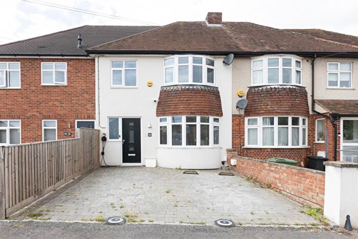 3 Bedroom Terraced House To Rent In Haydon Road, Didcot, OX11