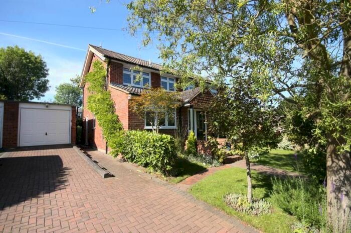 4 Bedroom Detached House To Rent In The Retreat, Englefield Green, Surrey TW20