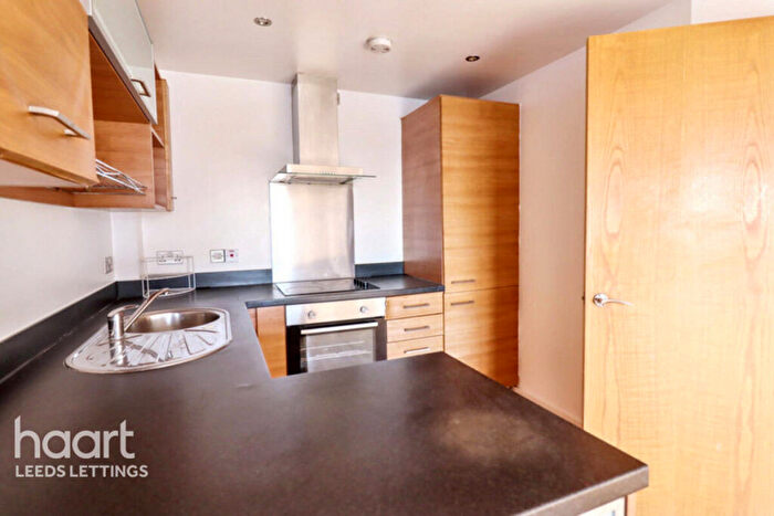1 Bedroom Apartment To Rent In The Boulevard, Leeds, LS10