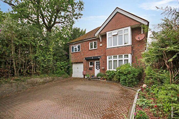 6 Bedroom Detached House For Sale In Sandhawes Hill, East Grinstead, West Sussex, RH19