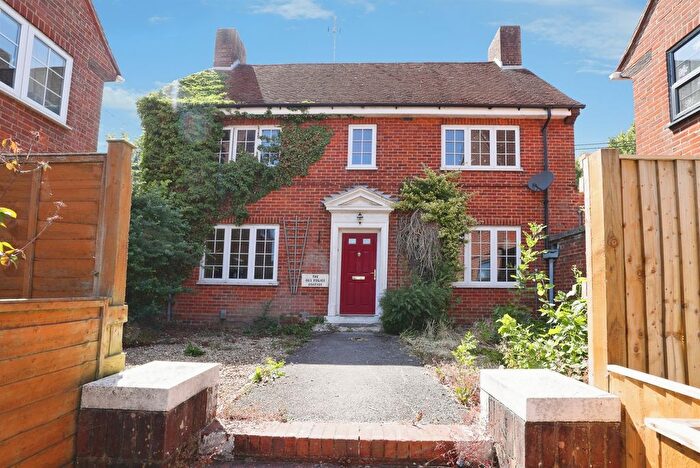 3 Bedroom Detached House For Sale In Bulford Road, Tidworth, SP9