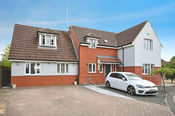 5 Bedroom Detached House For Sale In Cordwainer Close, Kedington, Haverhill, CB9