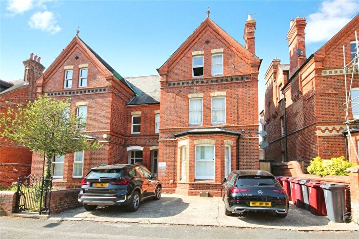 1 Bedroom Apartment To Rent In Castle Crescent, Reading, RG1