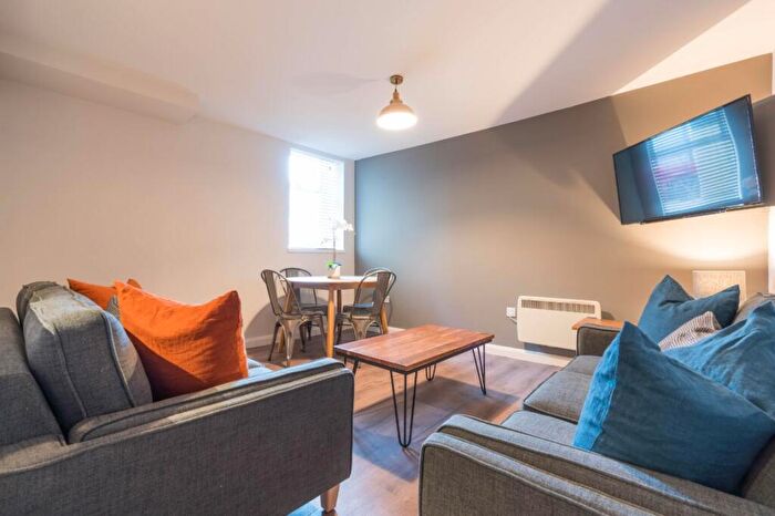 3 Bedroom Flat To Rent In Osborne Road, Newcastle, NE2