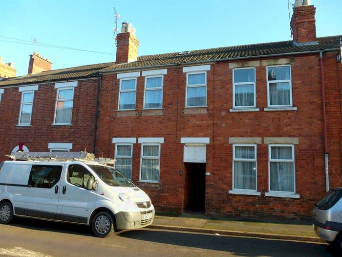 2 Bedroom House To Rent In Victoria Street, Grantham, NG31