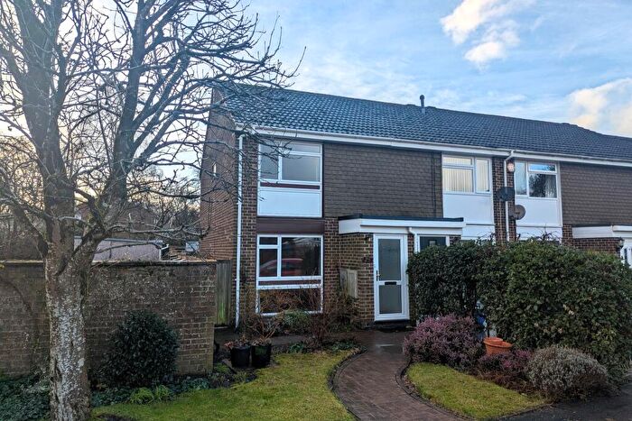 2 Bedroom End Of Terrace House To Rent In North Baddesley Mortimer Way Unfurnished, SO52