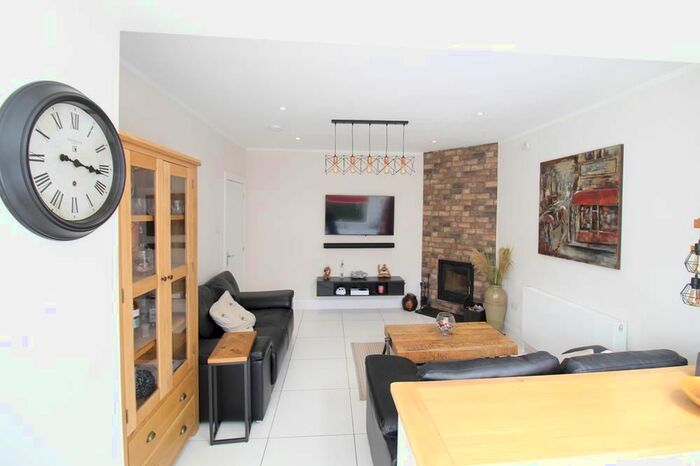 3 Bedroom Detached House To Rent In Edgehill Terrace, Aberdeen, AB15