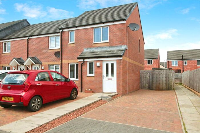3 Bedroom End Of Terrace House To Rent In Ritchie Avenue, Dunfermline, KY12