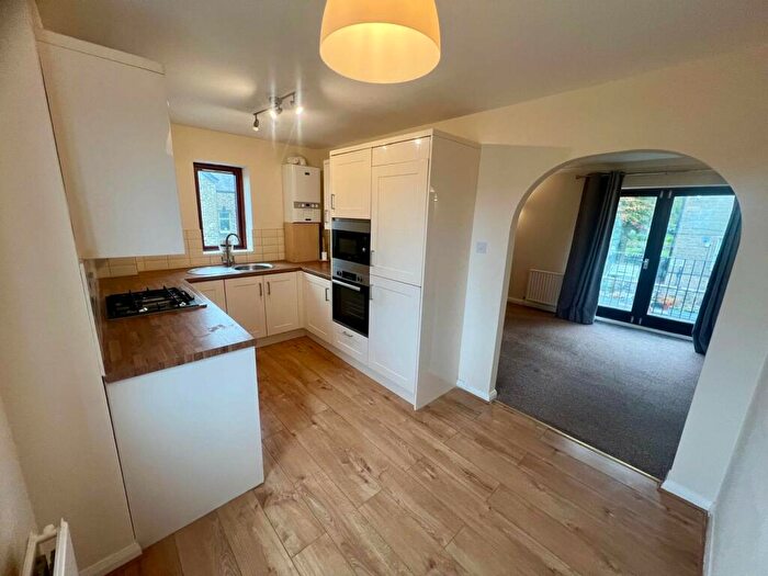 1 Bedroom Flat To Rent In Regent Road, Ilkley, West Yorkshire, LS29